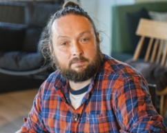 MARC-ANDRÉ FORTIN: LE TIRAILLEMENT ENTRE L’ARBRE ET LA RIVIÈRE