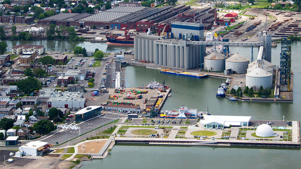 Zone portuaire Richardson et Garde Côtière, Sorel-Tracy. Crédit photo : Sorel-Tracy Info (STI) / Philippe Manning - Photo d'archive