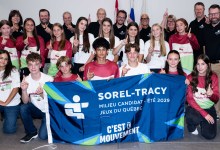 Les participants de Sorel-Tracy à la Finale des Jeux du Québec d’été 2025 honorés par le conseil municipal. Crédit photo : Philippe Manning / Sorel-Tracy Info