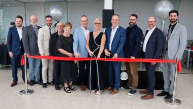 Charles Marchand, Proservin Construction, Simon Bastien Proservin Construction, Jean-Philippe Rheault, Proservin Construction, Pierre Lefebvre, Jeannette Courchesne, Denis Lefebvre, Chantal Lefebvre, Claude Lefebvre, Patrick Péloquin, maire de Sorel-Tracy, Éric Martel et Francys Boulay Proservin Construction Crédit photo : Sorel-Tracy Info (STI) / Philippe Manning