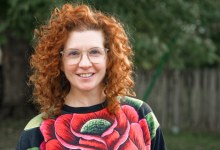 Josée Bournival, Autrice, scénariste et animatrice québécoise, Josée Bournival œuvre depuis plusieurs années dans le milieu littéraire et multiplie également les rencontres et ateliers auprès des jeunes dans les écoles. Crédit photo : Sorel-Tracy Info (STI) / Philippe Manning